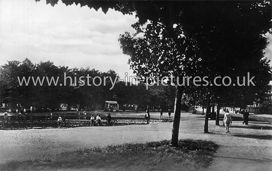 Wanstead Flats, Aldersbrook Road, Wanstead Flats, Wanstead, London. c.1930's